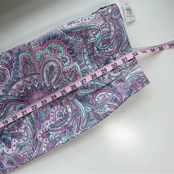 Talbots NWT Paisley Capri Skimmer Pants Size 10 Petite - Picture 8 of 11